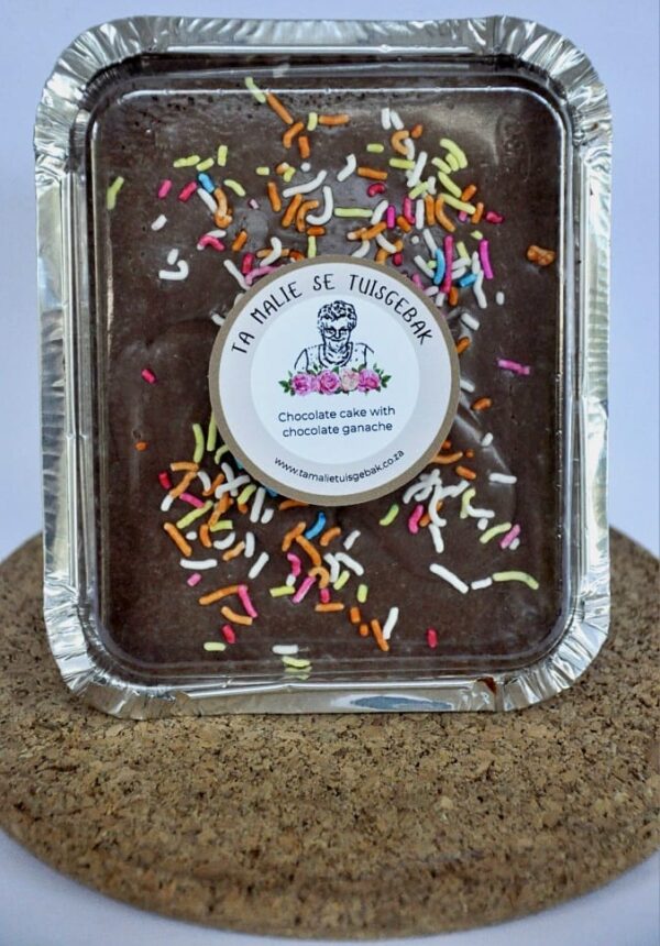 Chocolate Cake with Chocolate Ganache