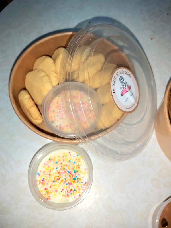 DUNK A COOKIE - Orange Cookie & Vanilla Sauce - Image 2